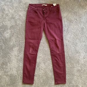 Levi’s 720 Super Skinny Maroon Pants